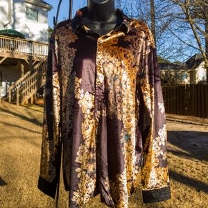 🎁Long sleeved button up velvet shirt